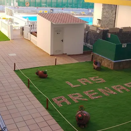 Near The Sea Arenas بلايا ديل إنغلز