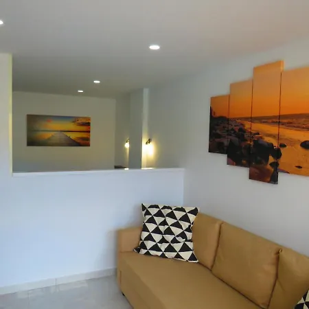 Lägenhet Near The Sea Arenas